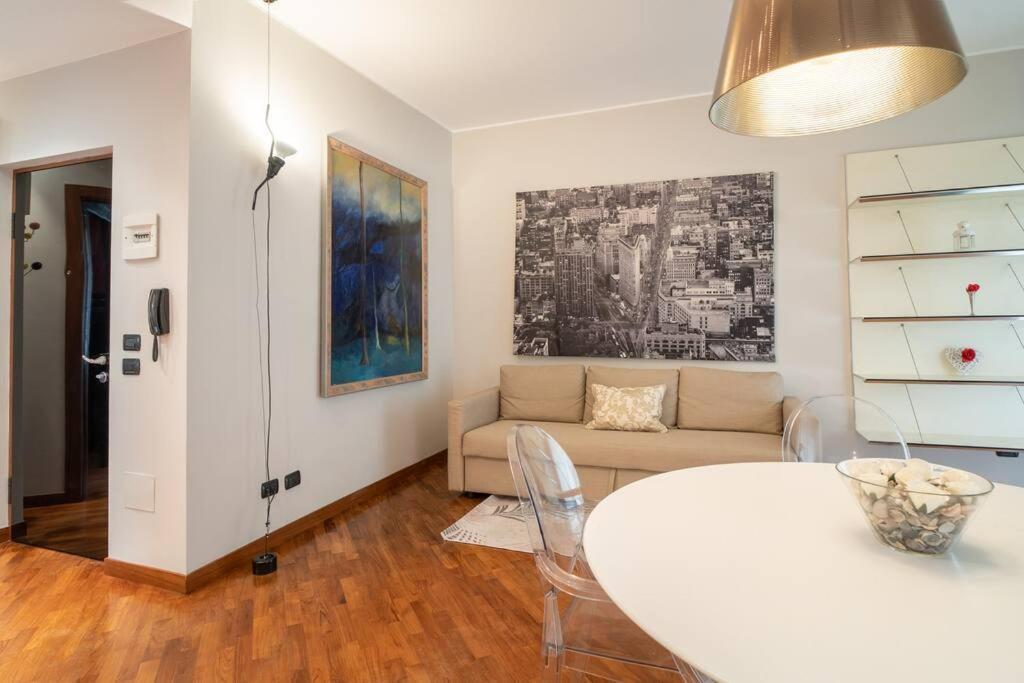 Charme In City Center Верона Екстериор снимка